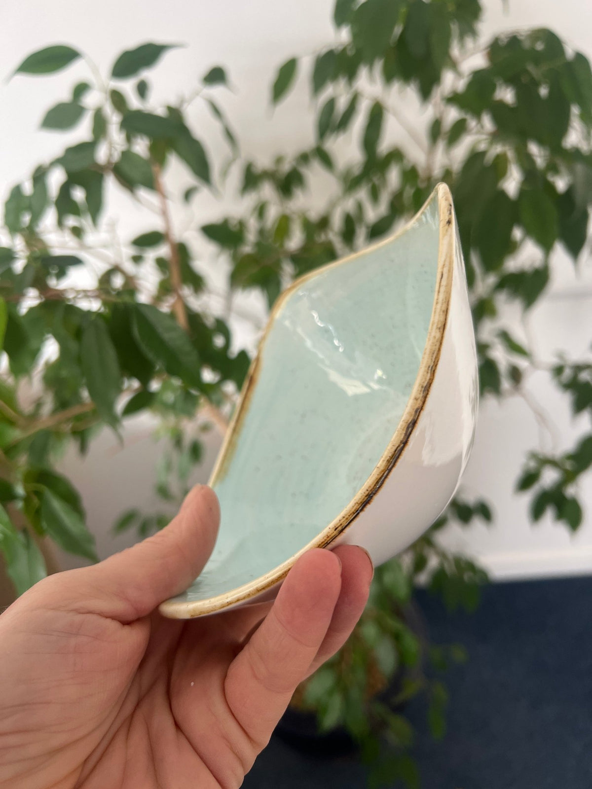 Churchill Stonecast Triangle Bowl 15.3cm/6" - Coffeecups.co.uk