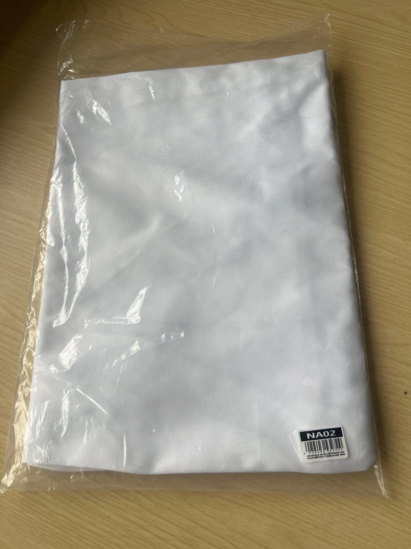 White Waist Apron 90cm X 70cm CLEARANCE WHILST STOCKS LAST - Coffeecups.co.uk